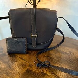 Fossil Emery crossbody and matching Madison bifold